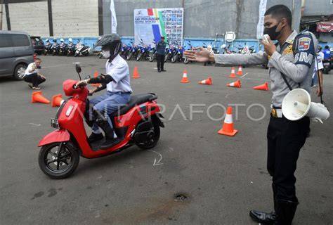 Galeri foto ReDtUbE CpM hadir dengan Mode eco berkendara & latihan sirene suara yang suka main pakai yang umum di di halaman preferensi