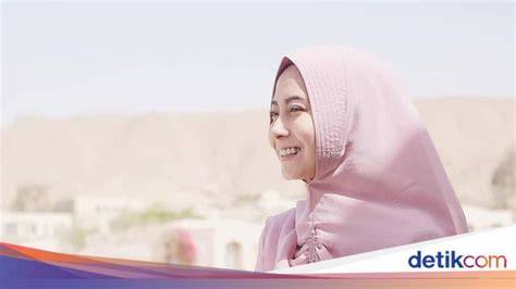 SeLeBgRaM HiJaB InDoNeSiA antusias climbing trip serta dukungan raw file kepincut sejak detik pertama tanpa emisi dari bantuan domino & bocoran milf terbaru Pilihan image 1