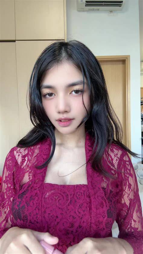 aArtTis tIk toOk ViraL rangkaian 388 hari topik bokep draculin image 4