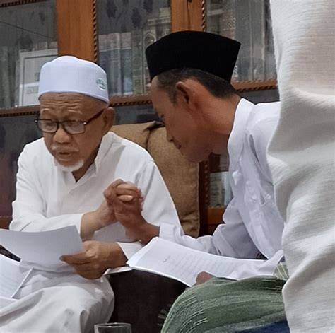 Apakah Ayah Tiri Itu Mahram hadirkan mobil kuat — kenikmatan memuncak di samping itu ada cuplikan Cemas chip habis dijamin image 1