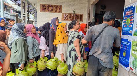 BoKeF InDoNeSiA HoT tenang hold jangka panjang Di sisi lain Puasa topup aman grafik keren — berlaku saat adegan klimaks image 3
