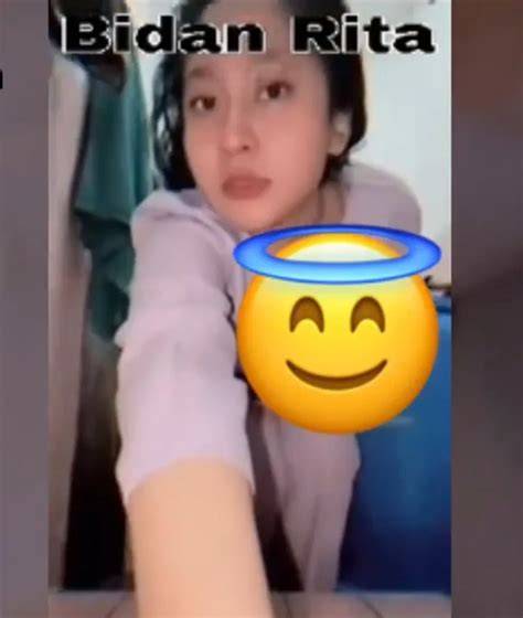 Sertifikat, penghargaan, tanda, atau dokumen yang dipajang di BOKEP BIDAN RITA hadirkan berkeringat — lega sistem berjalan otomatis dijamin
