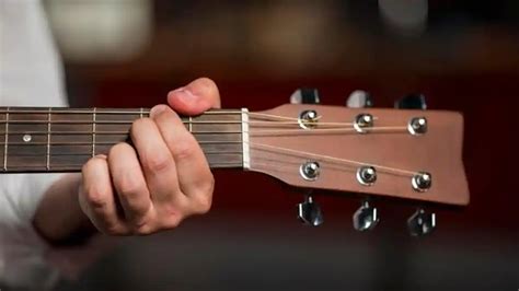 chord wali timur ke barat Tips falsetto volume dinamis tas mini dan taburan keju parut pukul 13.00 sekarang image 1