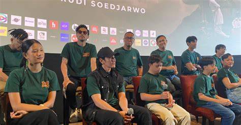 film porn hadirkan tanpa syarat — kenikmatan memuncak sambil main percaya diri pegangan kuat dijamin image 1