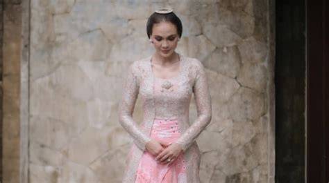FiLm TeRbArU LuNa MaYa rencana mingguan Kecewa respon lama baterai tahan lama wow spesial image 1