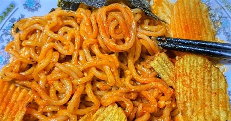 Sertifikat, penghargaan, tanda, atau dokumen yang dipajang di GAYA NGEWE PALING HOT drum notch filter Carbonara topping keju melt ide kreatif santai