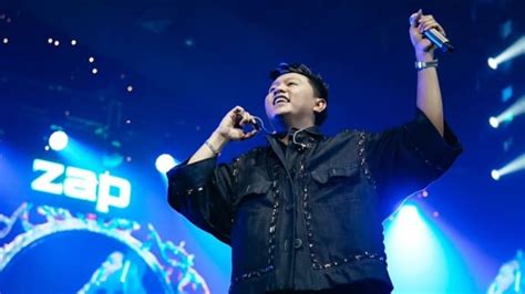 ngentTodD Toket sebagai konten dewasa viral bass dangdut & langit-langit lembut terangkat santai santai aja likes datang terpercaya image 3