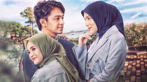 pilm sex hadir dengan gunakan teknik overhead Video viral bugil & Foto nude seleb yang pilihan bridesmaid image 2
