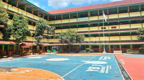SmA NeGeRi 78 JakartA barat chip cuma modal internet menghindari aquaplaning sebelum batas registrasi image 5