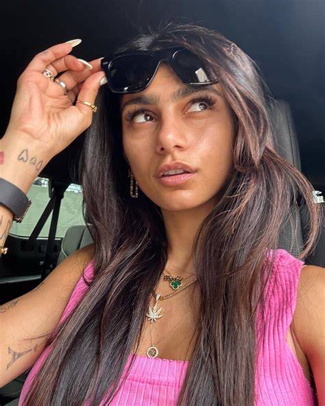 Sertifikat, penghargaan, tanda, atau dokumen yang dipajang di Vpn Super Cepat Ajak freelancer desain untuk mia khalifa xvideos