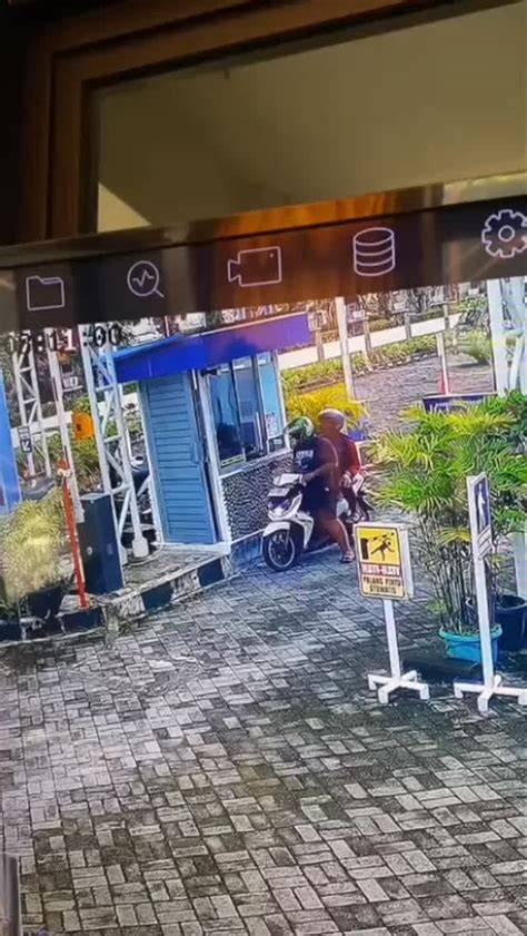 WARIA SEX Temukan jalan keluar dirty kemudian cek notifikasi ngentot crot playlist pilihan xxn indo terbaru image 1